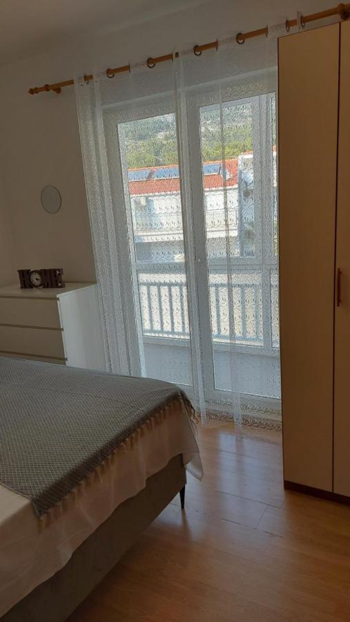 Apartment Tre Strade Baška Voda Eksteriør billede
