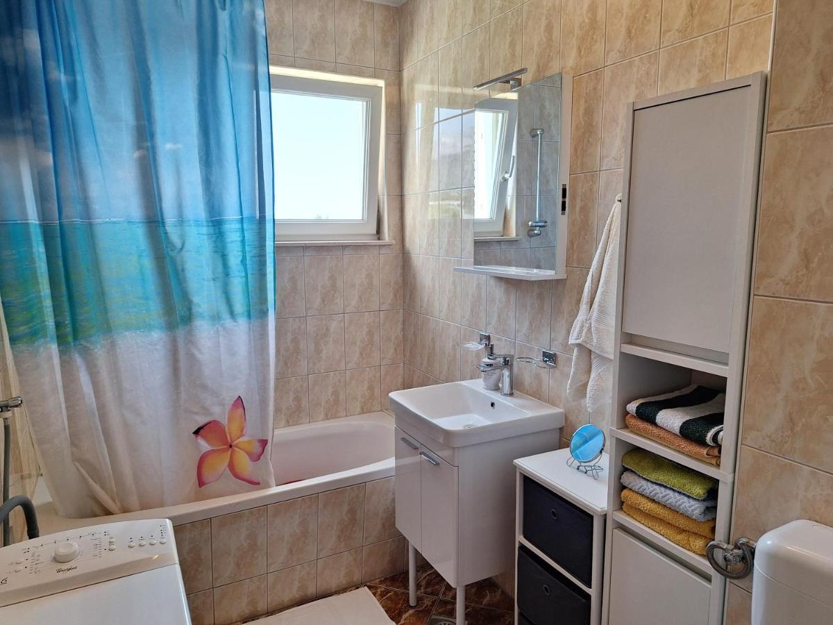 Apartment Tre Strade Baška Voda Eksteriør billede