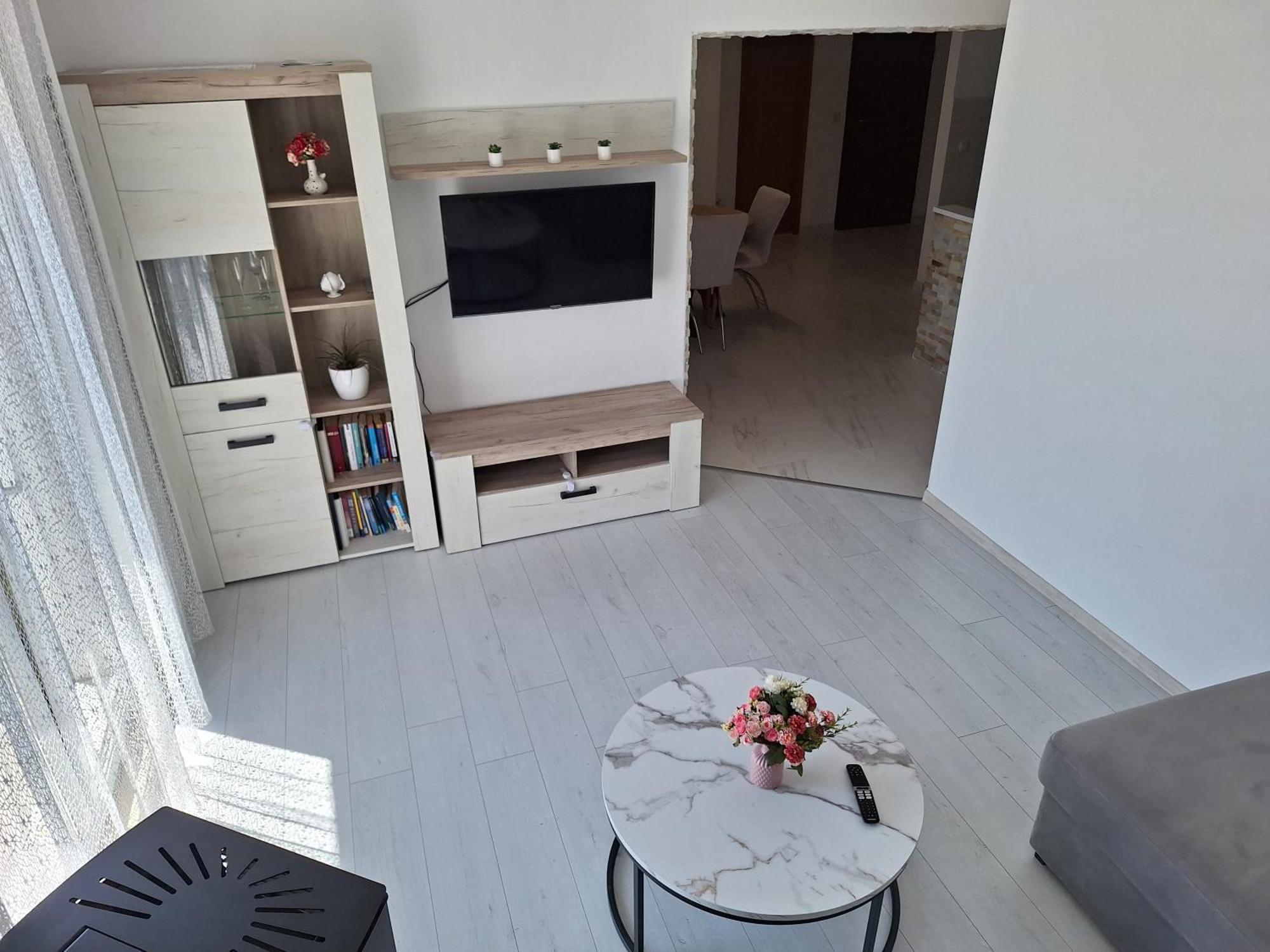 Apartment Tre Strade Baška Voda Eksteriør billede