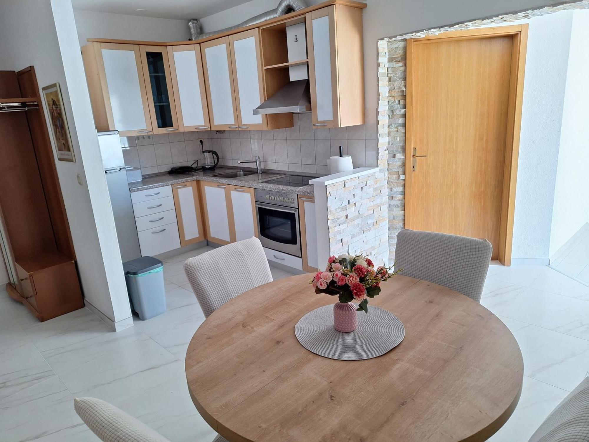 Apartment Tre Strade Baška Voda Eksteriør billede