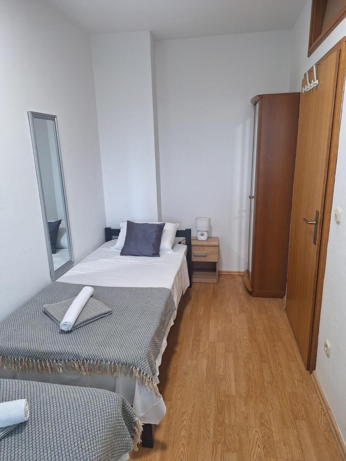 Apartment Tre Strade Baška Voda Eksteriør billede