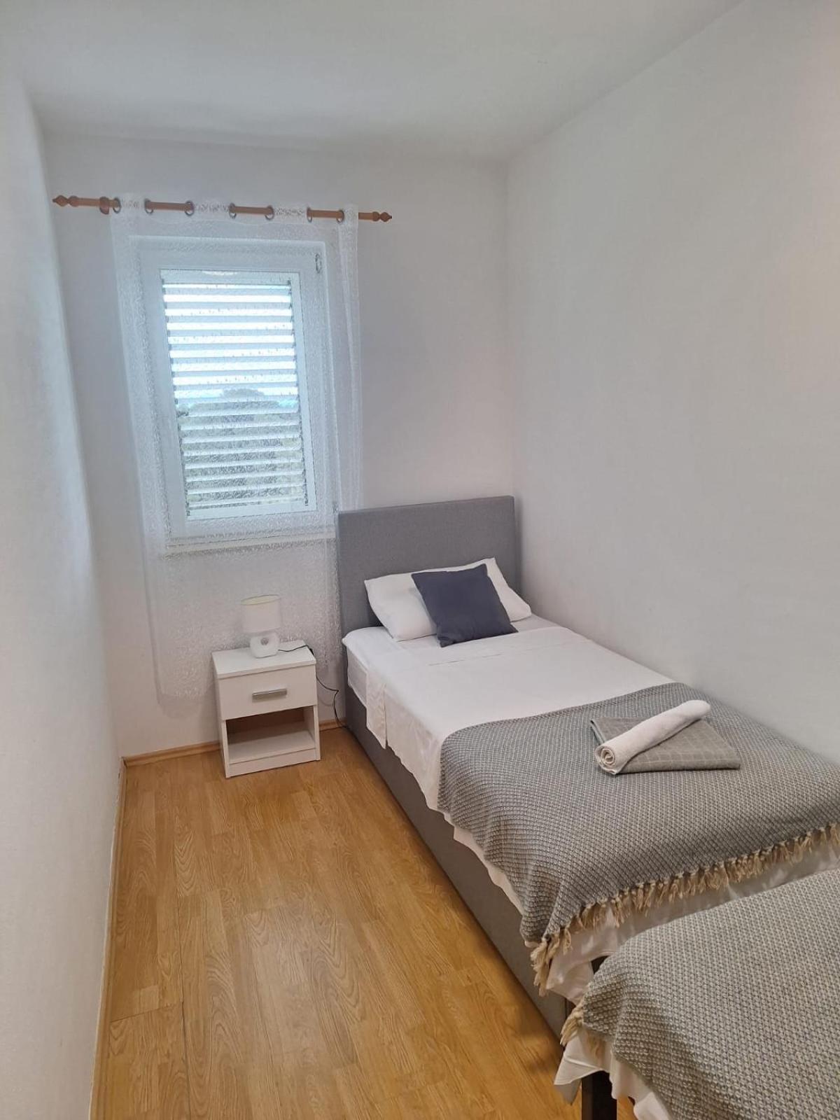 Apartment Tre Strade Baška Voda Eksteriør billede